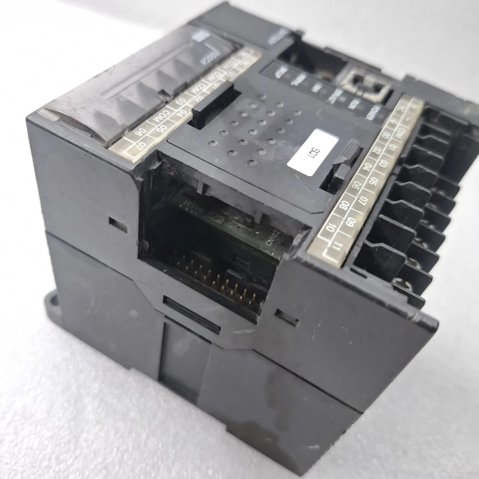 OMRON CP1L-L20DT-D PROGRAMMABLE CONTROLLER CP1L-L20T-D FREE SHIP WORLDWIDE